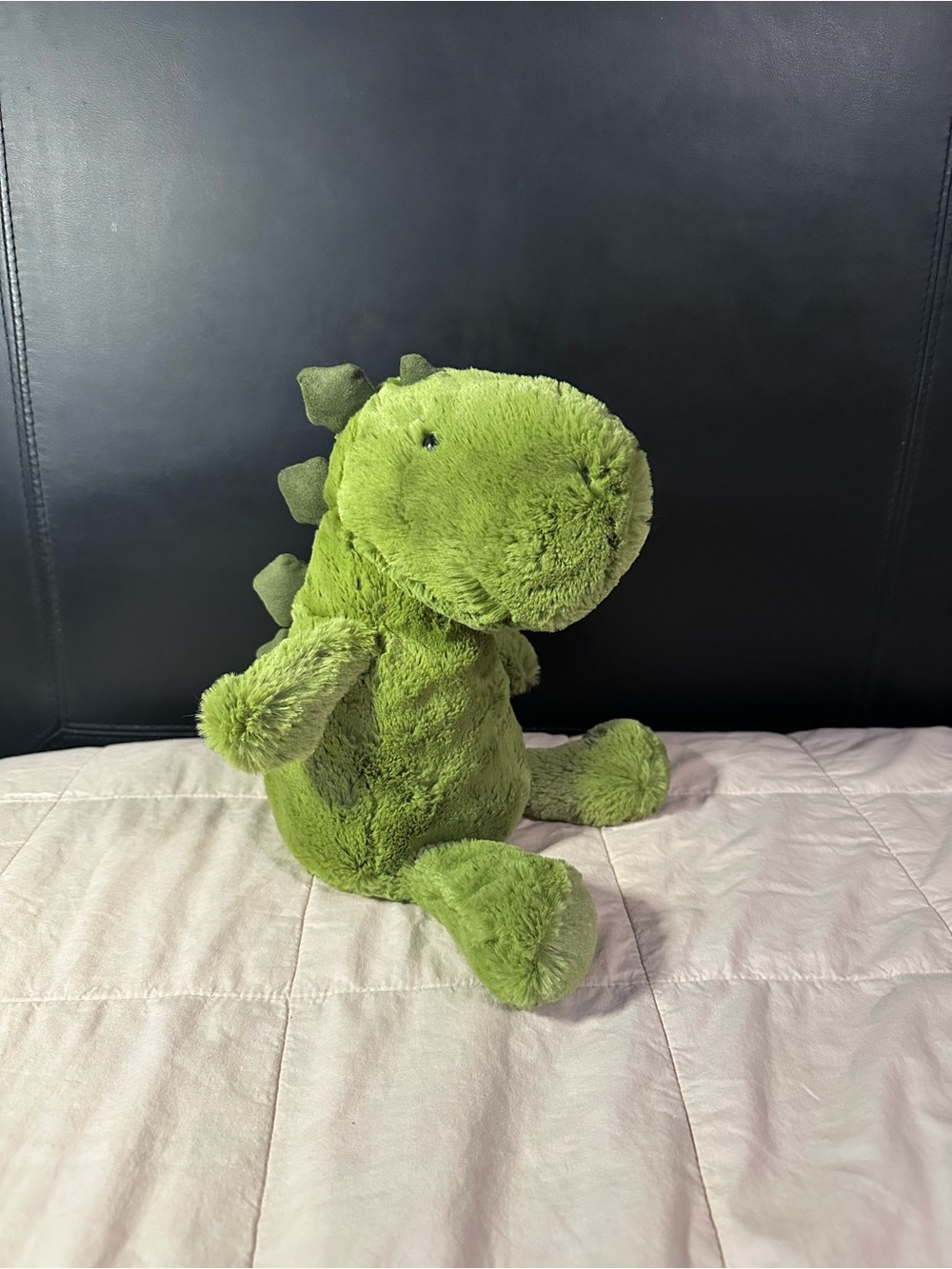 Jellycat Rumpa Dino - Picture 2 of 6